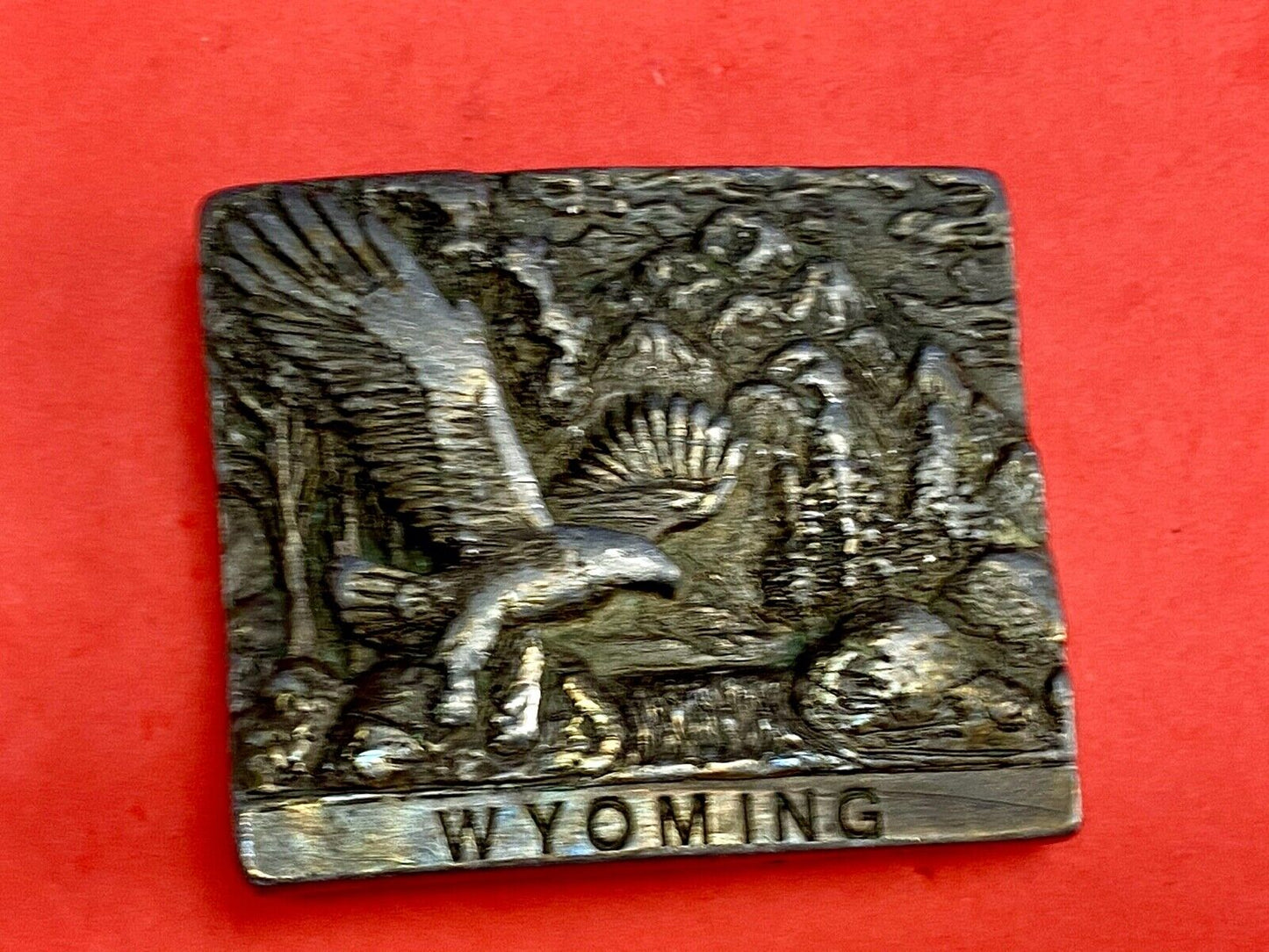 Vintage 1979 belt buckle - The state of Wyoming by Spec-Cast
