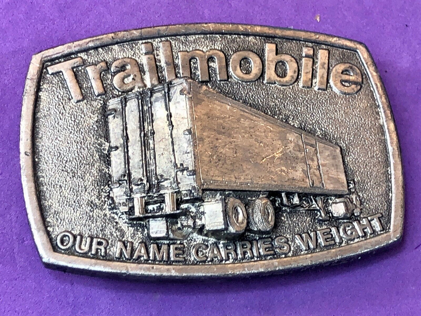 VINTAGE 1970s **TRAILMOBILE** TRUCK TRAILERS METAL BELT BUCKLE - Hauling Big Rig