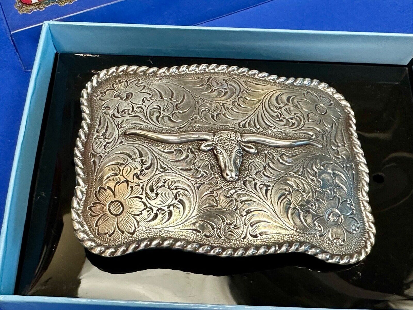 Texas Longhorn Steer Cowboy ornate flower swirl Nocona belt buckle in box