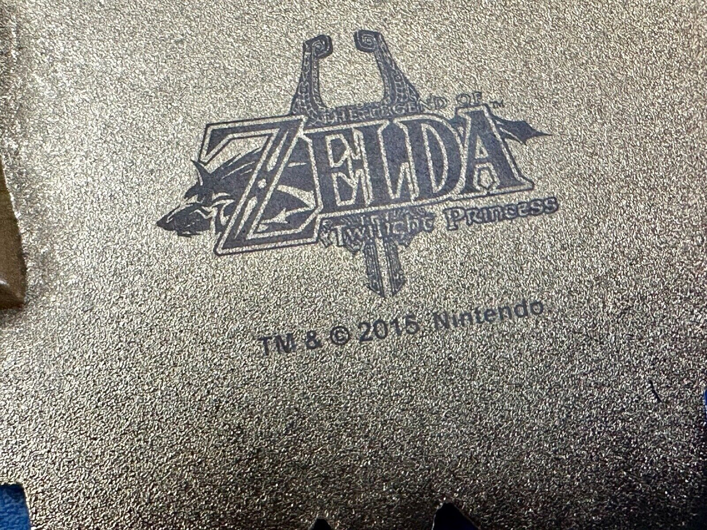THE LEGEND OF ZELDA Black and Gold Triforce 2015 Nintendo gamers BELT BUCKLE