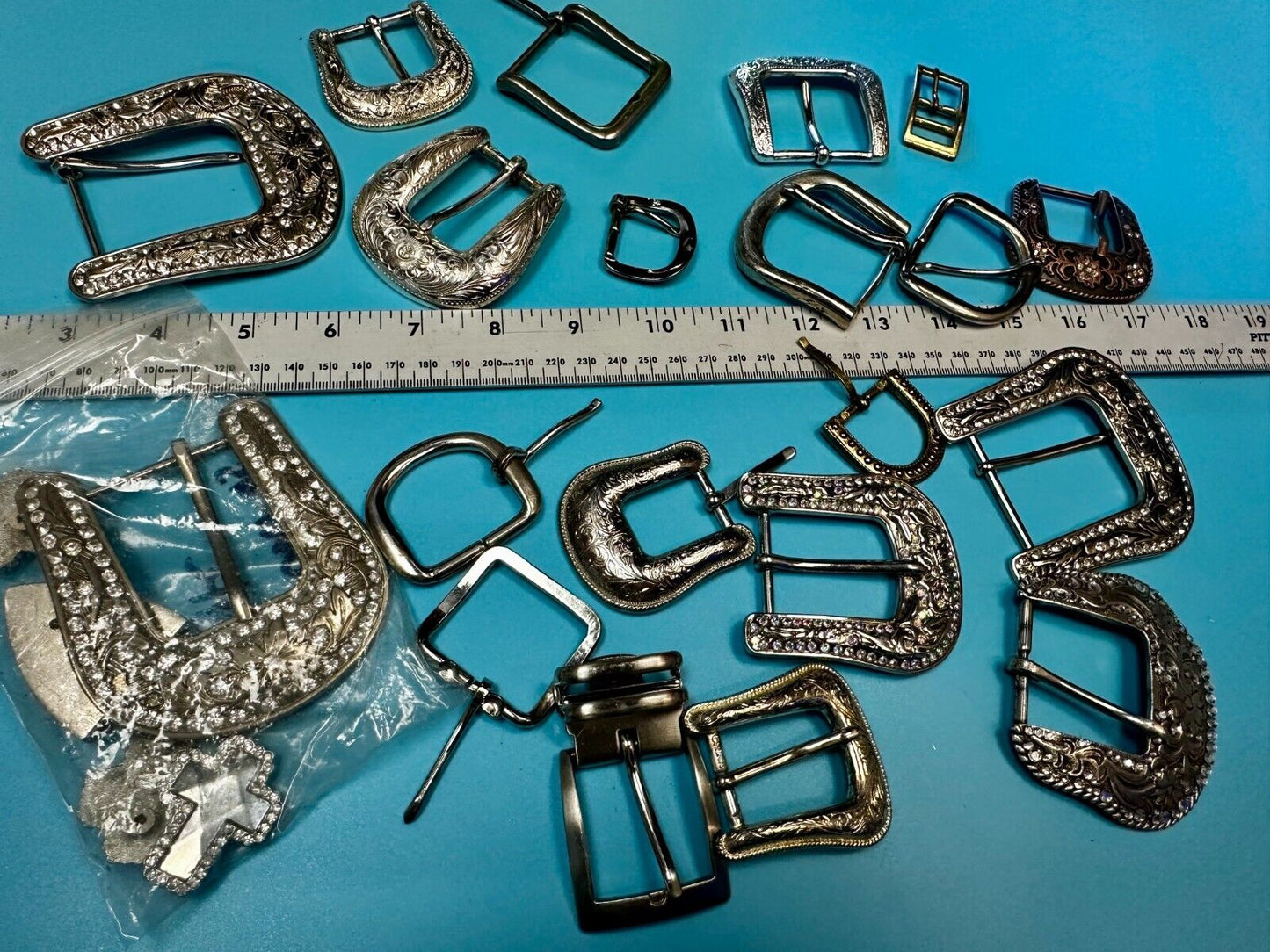20 Vintage & Western Ranger Style Belt buckles - Lot, Grab Bag - Resale Gifts!