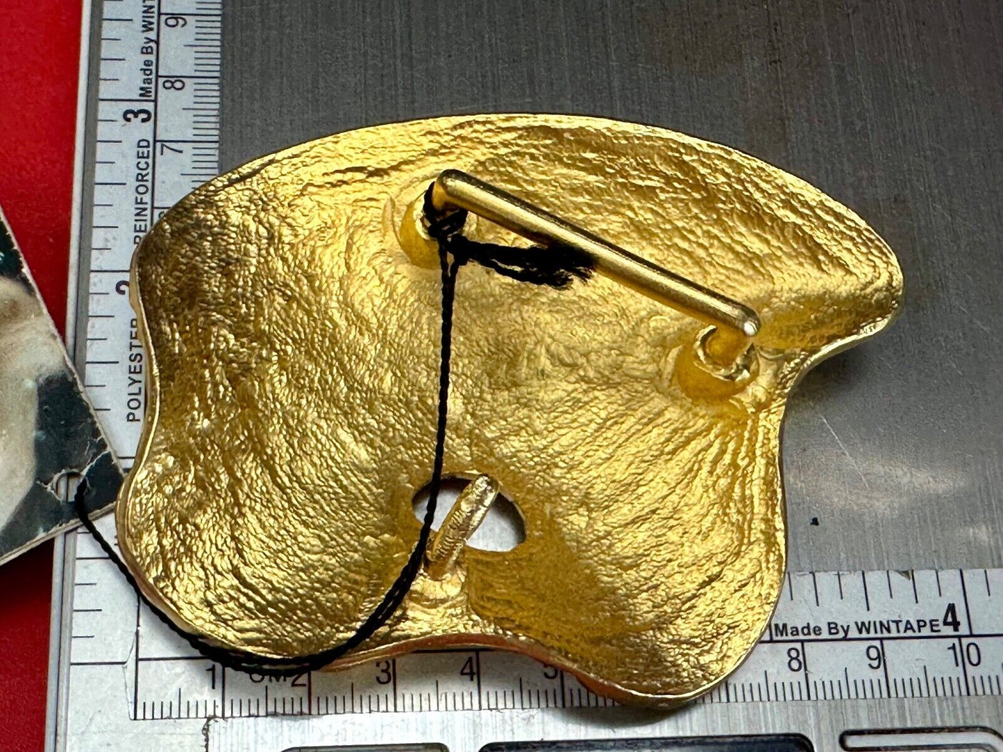 Susan Maddox gold tone abstract style NOS belt buckle