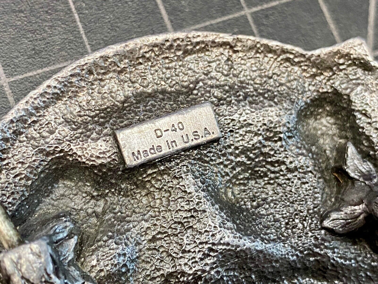 Vintage 1986 ***America*** The Pride Is Back Pewter Buckle By Siskiyou D-40