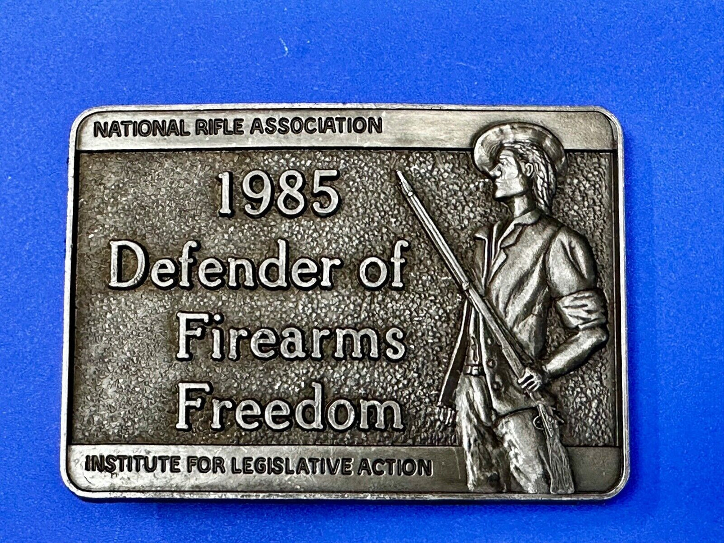 1985 Defender of Firearms Freedom Vintage NRA ILA NOS Gun Collector Belt Buckle