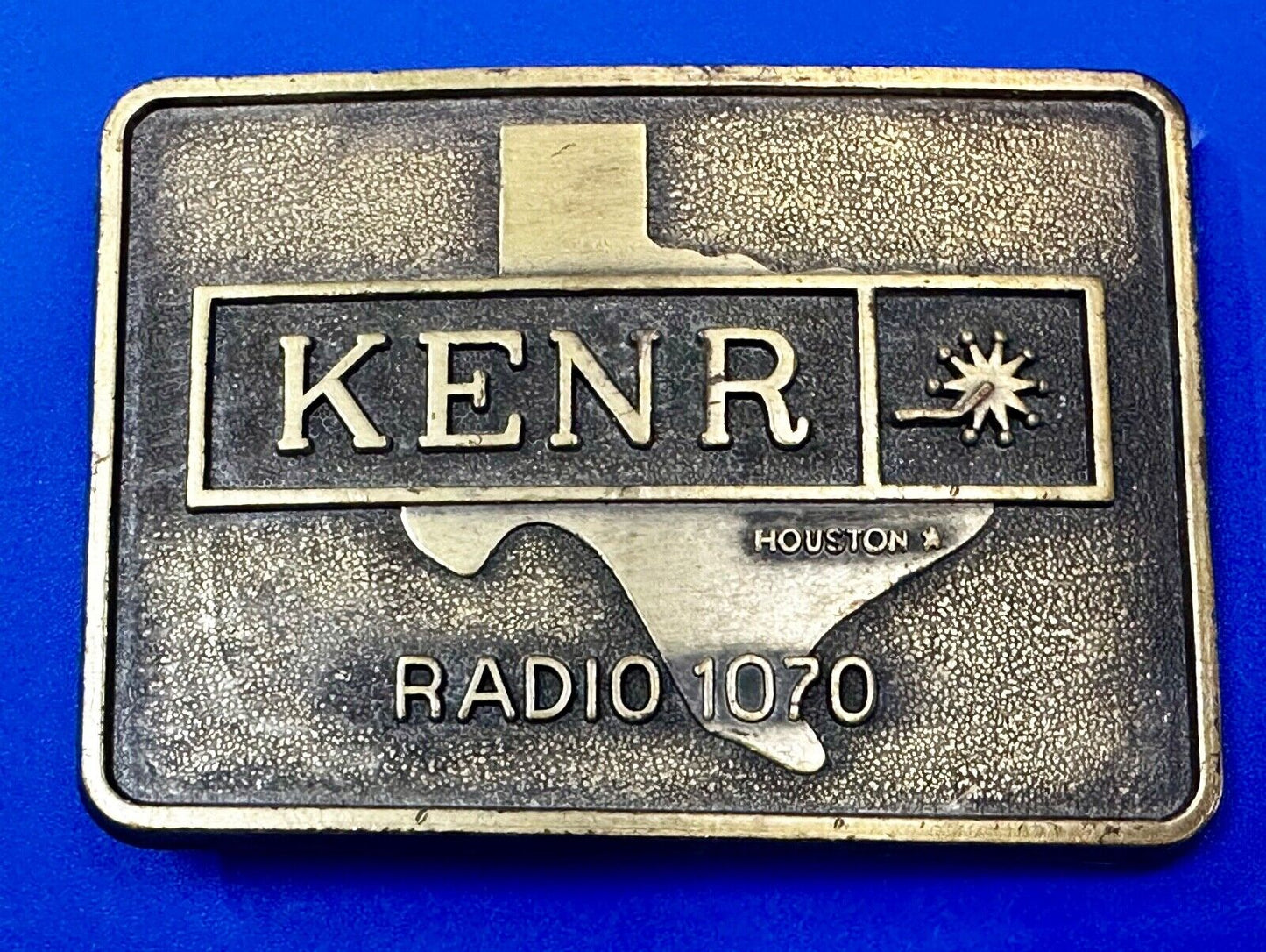 Texas KENR Houston Radio 1070 Vintage Promotional Mo Money Belt Buckle
