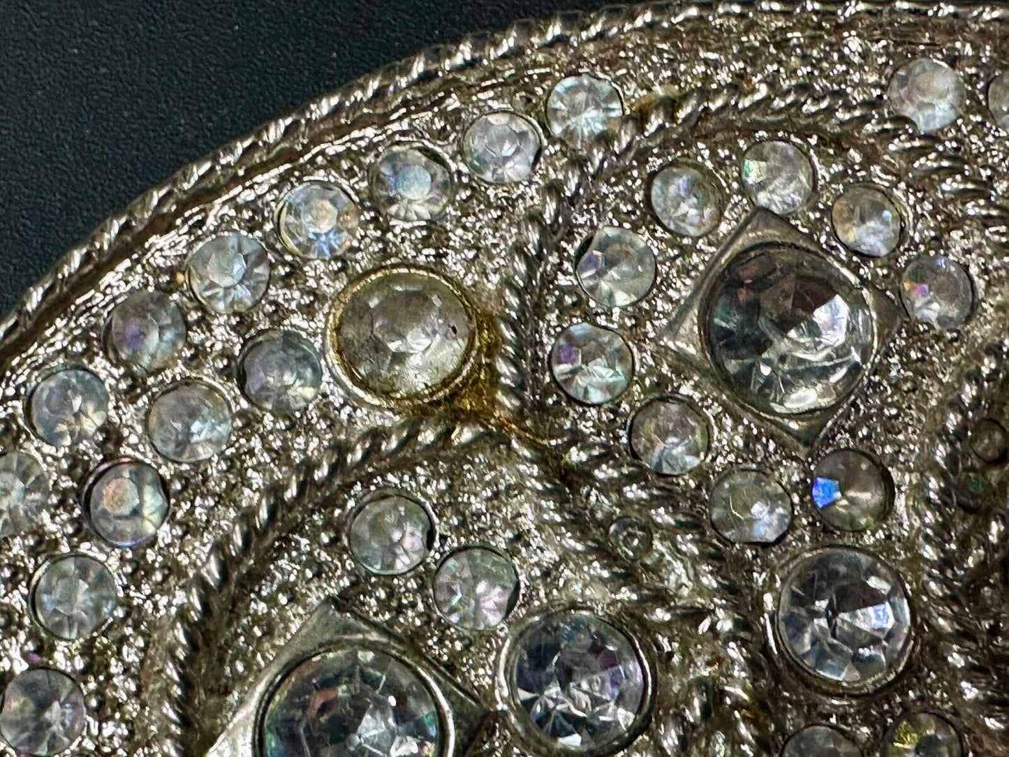 Vintage Appearance silver tone oval Belt Buckle - missing a few Rhinestone's