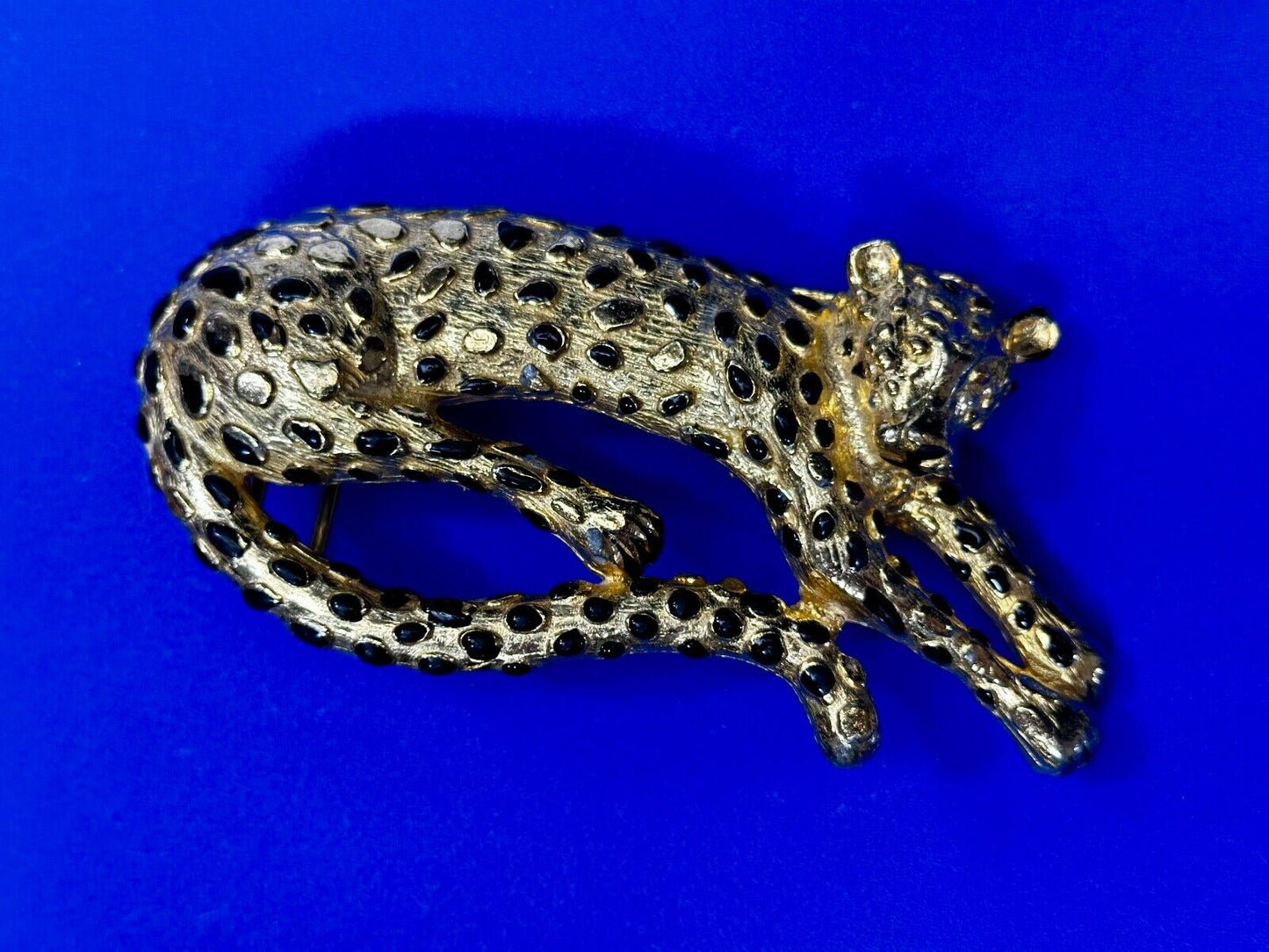 Vintage 1987 MIMI Di N Large Tiger Buckle Animal Gold Tone Black Enamel Spots