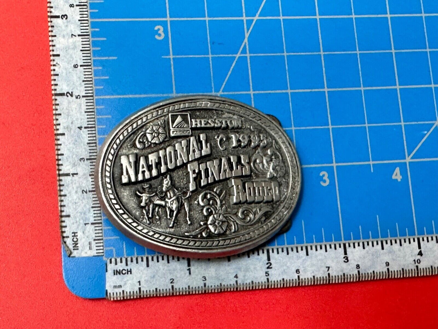 1995 Youth sz NFR National Finals Rodeo Award Design Medals Hesston belt buckle