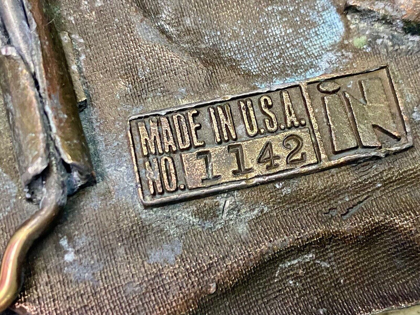 Vintage 1976 Train Locomotive Steam Engine Cut Out Brass Tone Belt Buckle