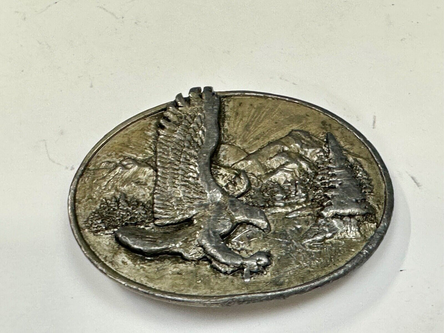 Attacking Eagle Vintage 1982 O-10 pewter siskiyou belt buckle
