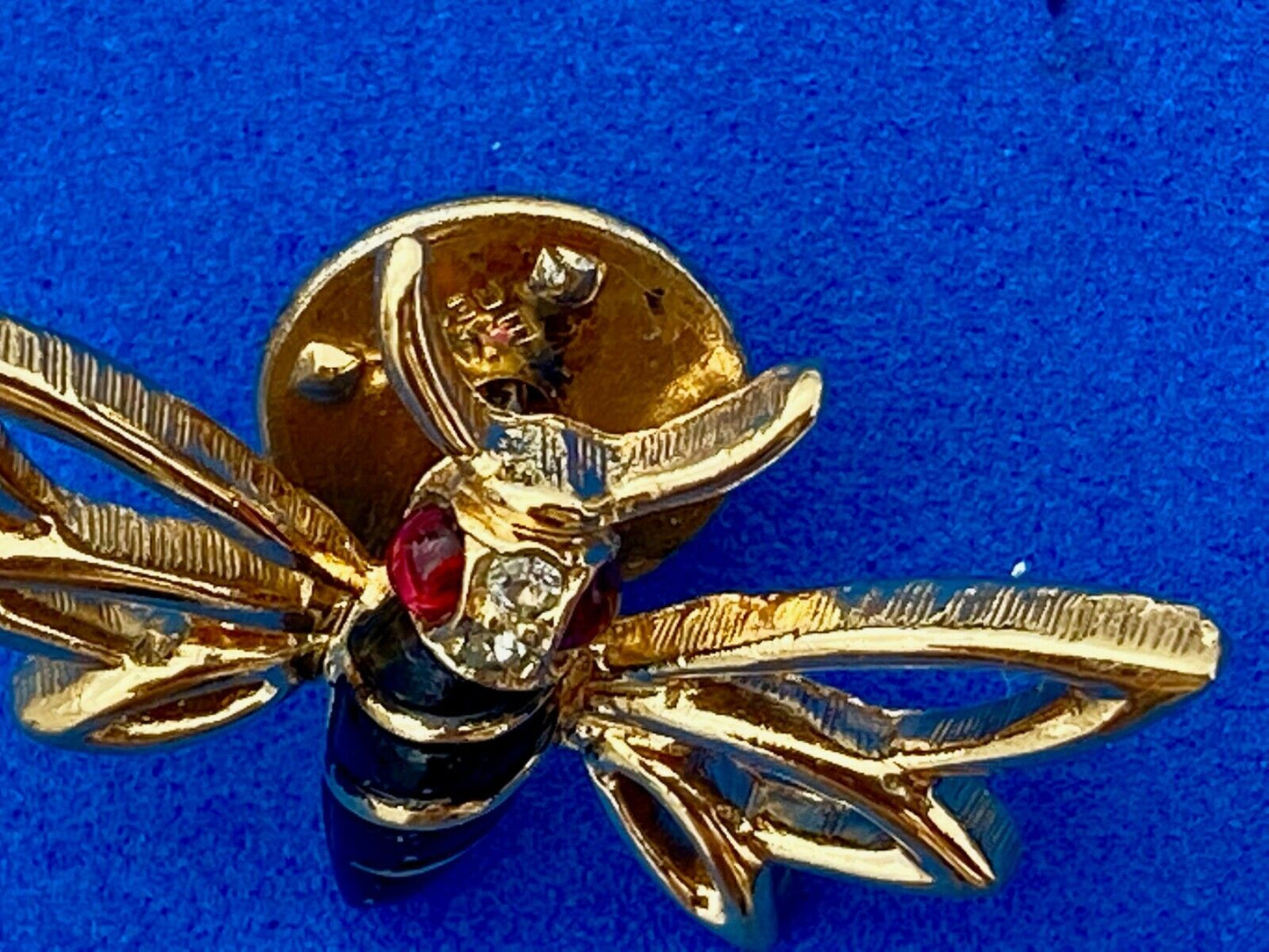 Bee Pin Jewelry, Bumblebee, Queen Bee Vintage Brooch Signed 16Maz B.A.B. Regd