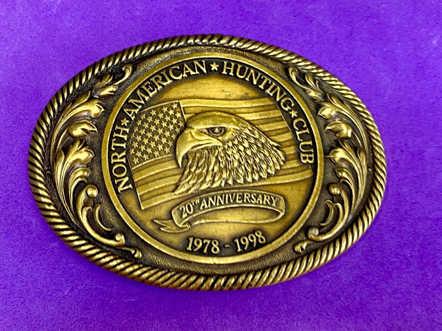 Vintage 1998 North American hunting club 20th anniversary belt buckle
