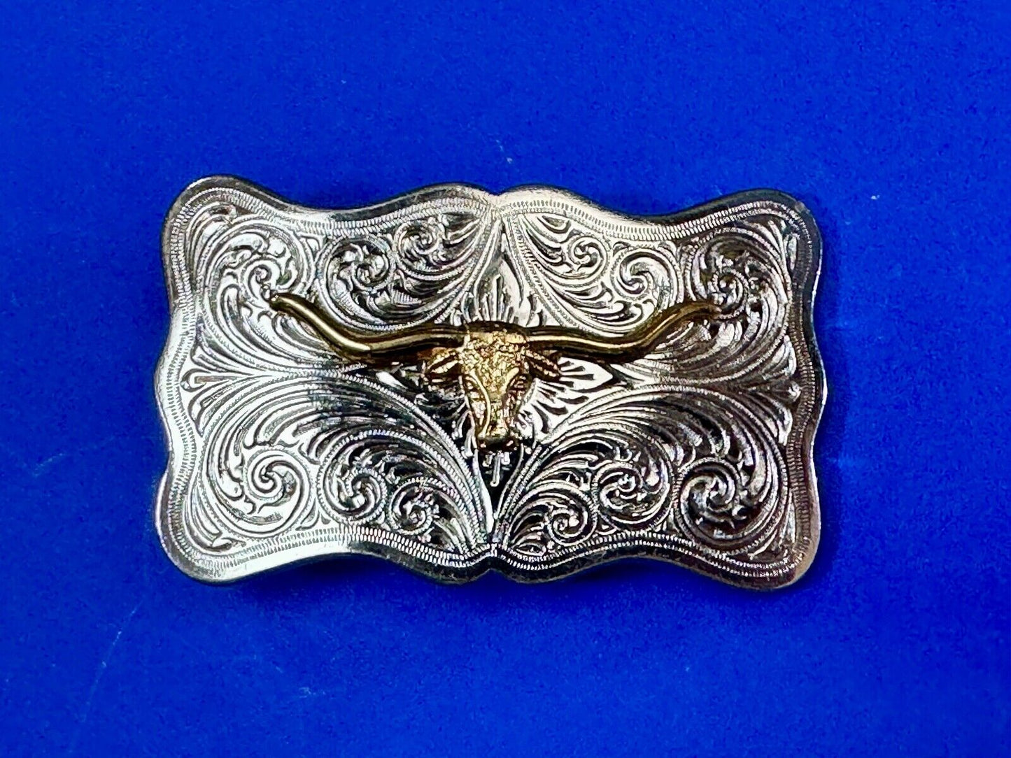 The Longhorn cow steer - cowboys cowgirls western two tone belt buckle