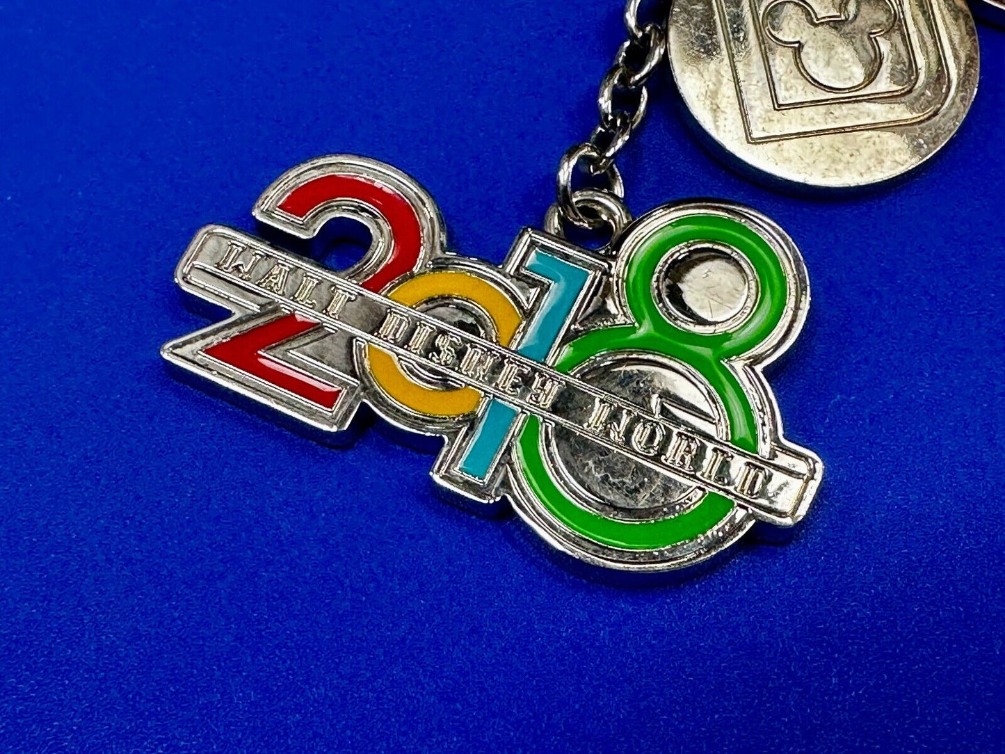 2018 Walt Disney World Souvenir Charm Keychain - Key Ring Chain
