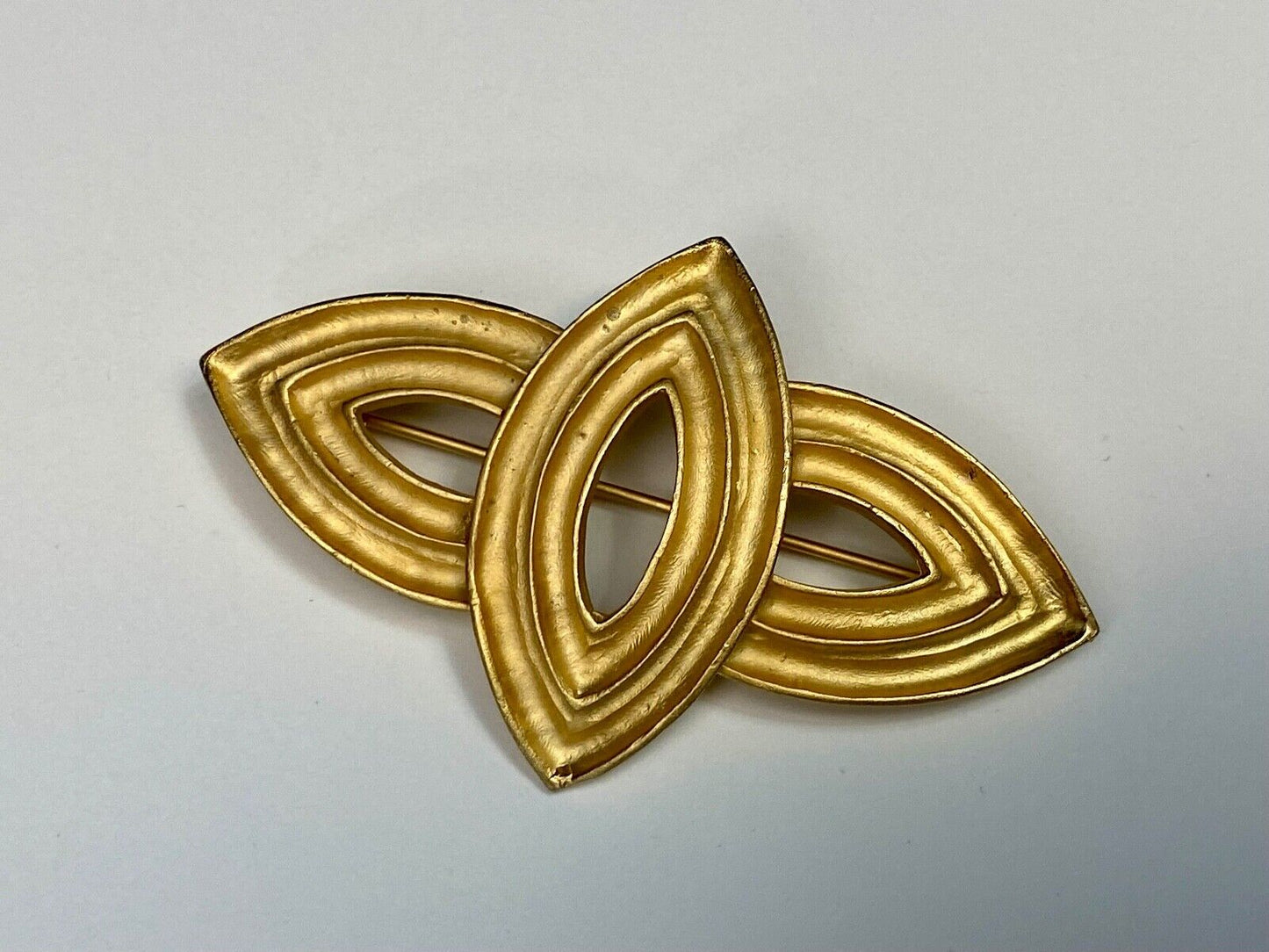 Unique Abstract Gold Tone Brooch Pin - See Hallmark / Makers Mark!