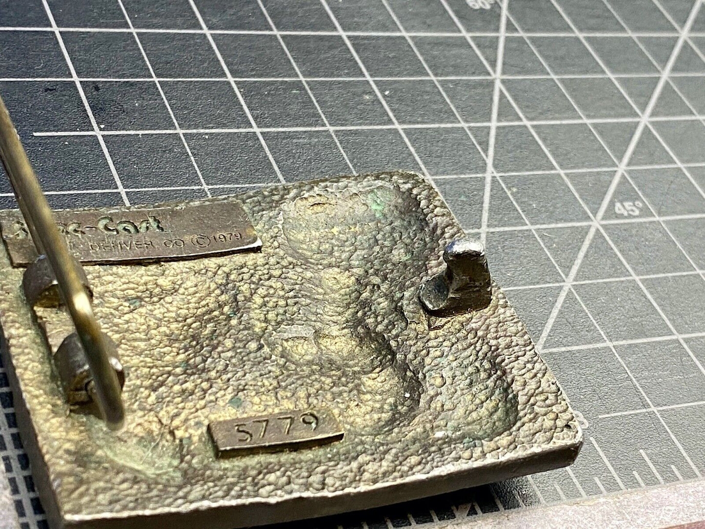 Vintage 1979 belt buckle - The state of Wyoming by Spec-Cast