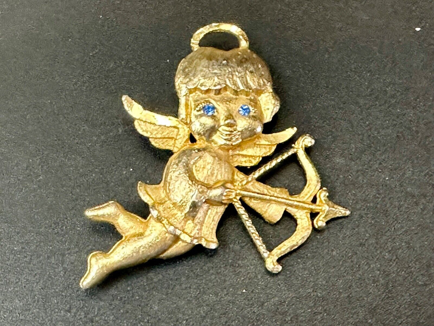 Adorable Angle Cupid w/ blue eyes! Love Arrows Mamselle signed brooch pin