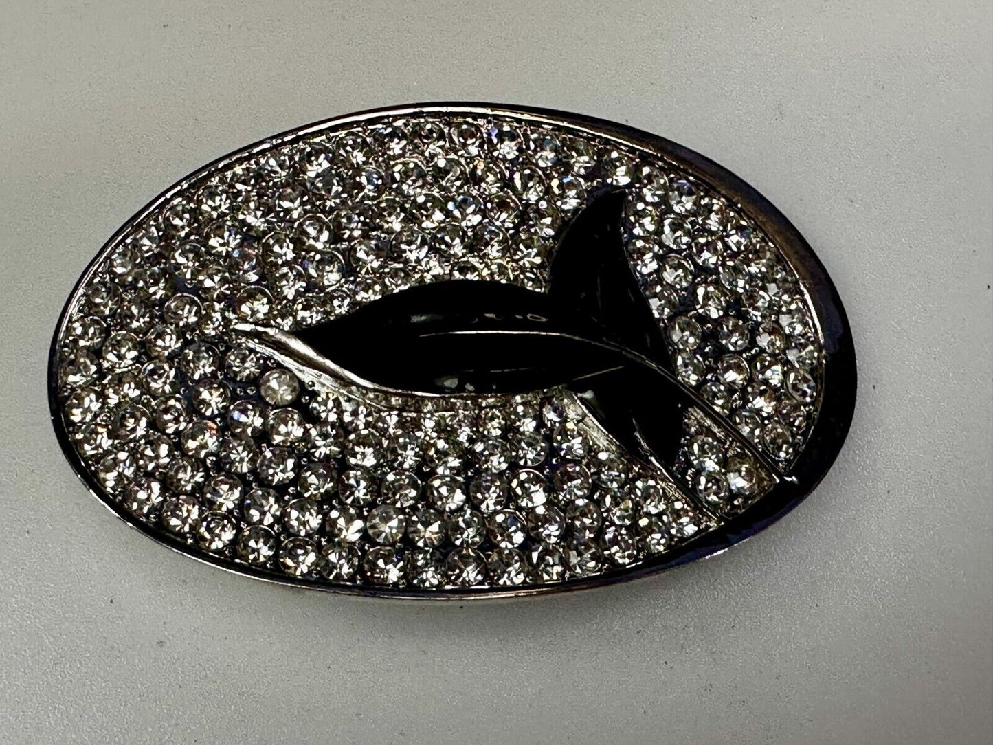 Black Leaf Design Silver Tone Clear Rhinestone Covered Oval Designer Belt Buckle