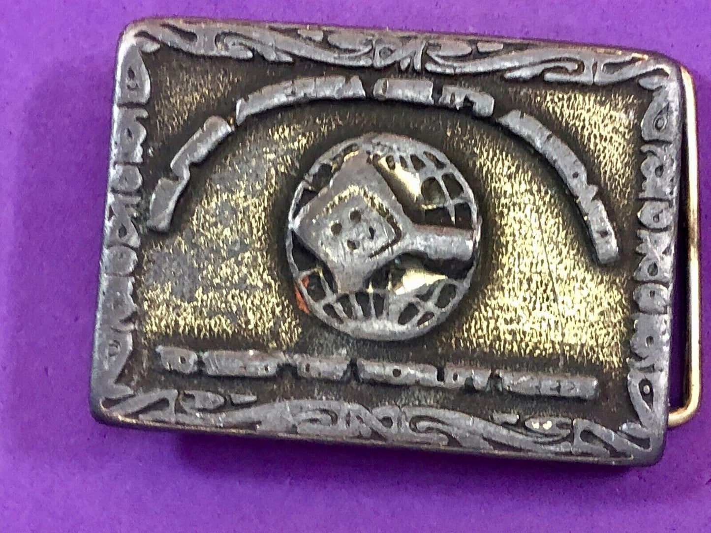 Vintage CD Hit industry company promotional belt buckle