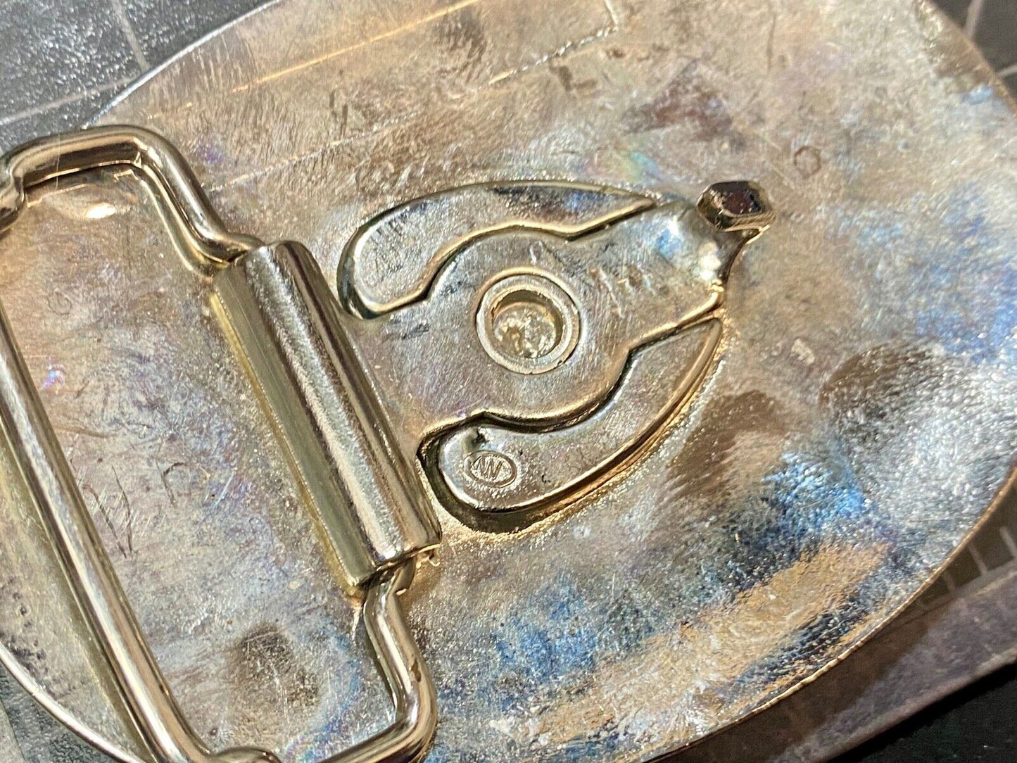 Beautiful Western Ornate design , Fancy! Floral flower Swirl 3.5" Belt Buckle