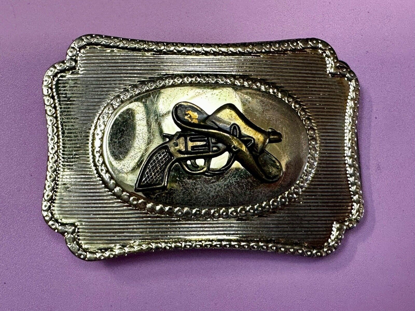 Vintage Cowboy Hat & Revolver Pistol Western Belt Buckle 6 Shooter Gun Buckle