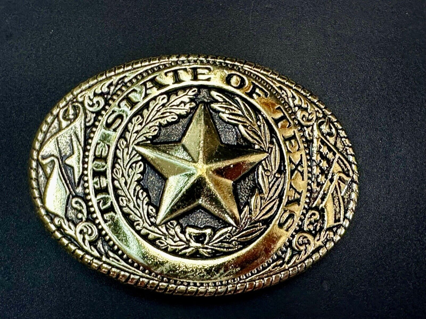 The Great State of Texas Star & Flag western USA made Gold & Black Belt Buckle