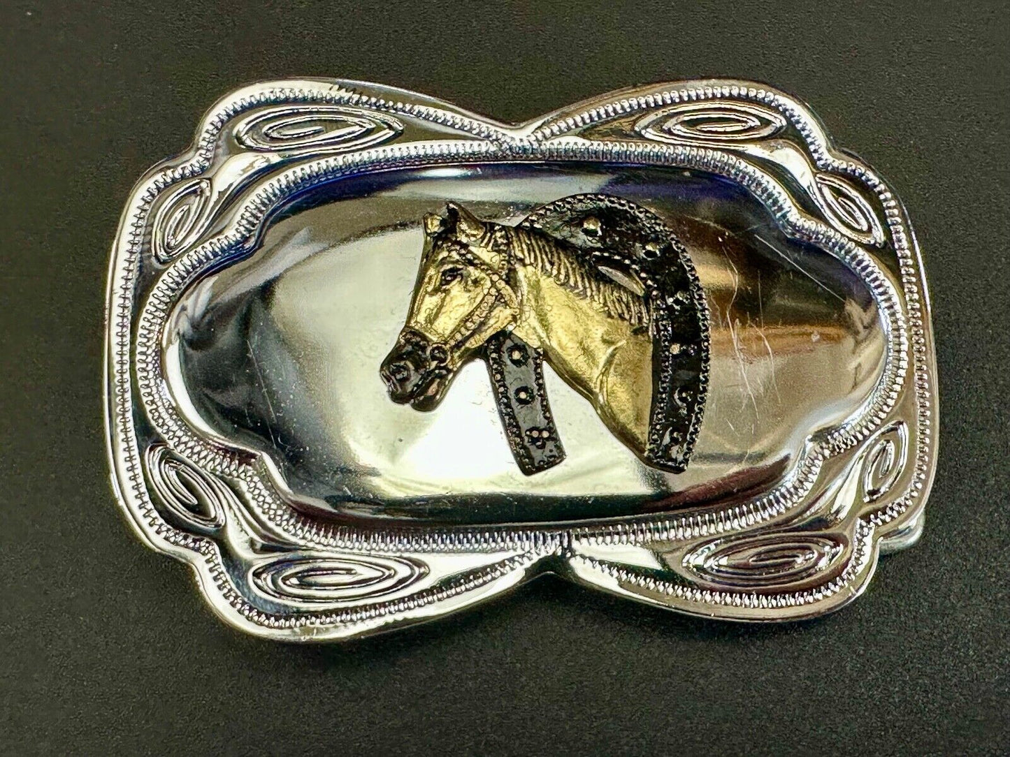Beautiful NOS Horse head / lucky horseshoe - two tone reflective belt buckle