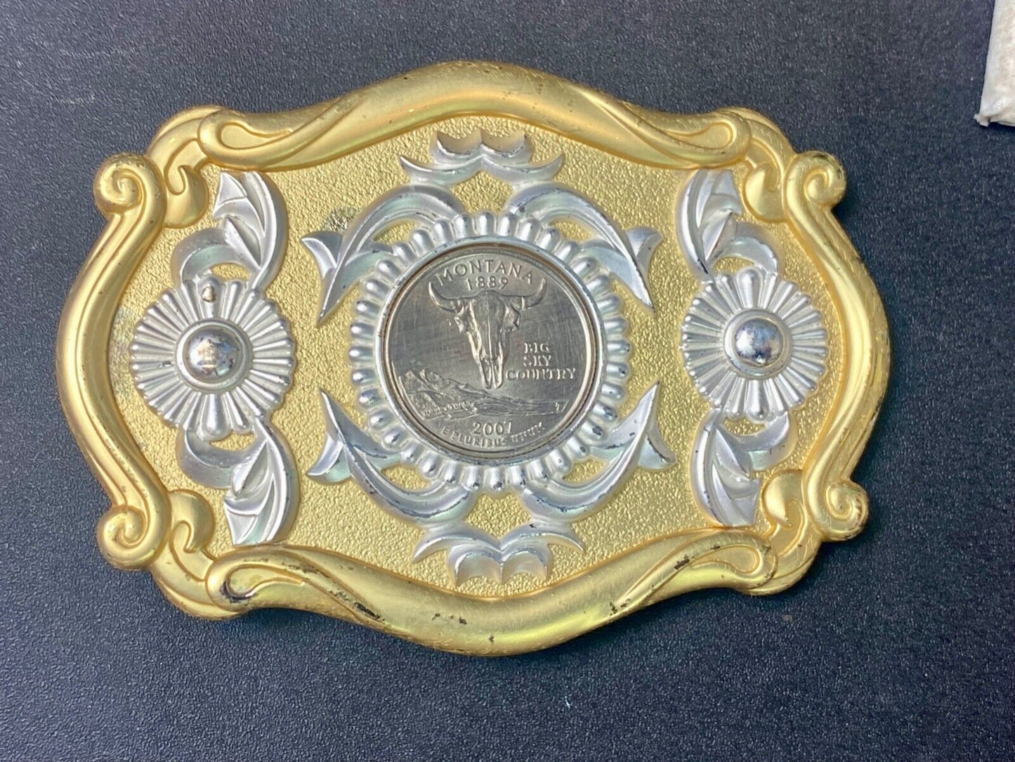 2007 Montana Big Sky Country Coin centerpiece in ornate two-tone belt buckle