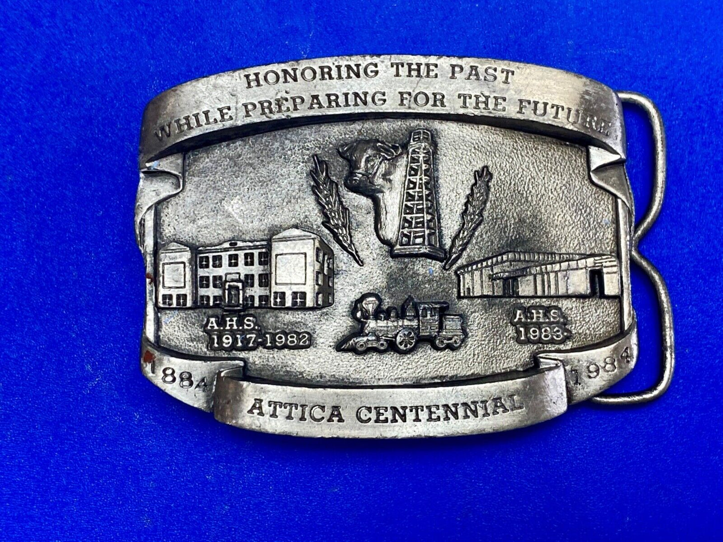 Vintage 1984 Attica Kansas KS Centennial OIL TRAIN SCHOOL HOUSE belt buckle