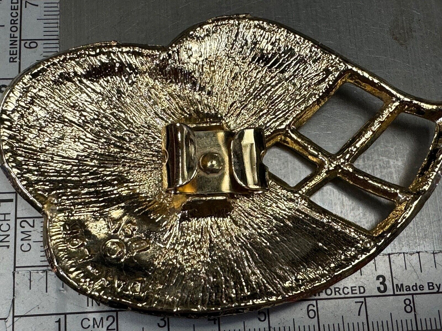 Black Enamel on gold tone 80s USA Day-Lor scarf belt slide buckle