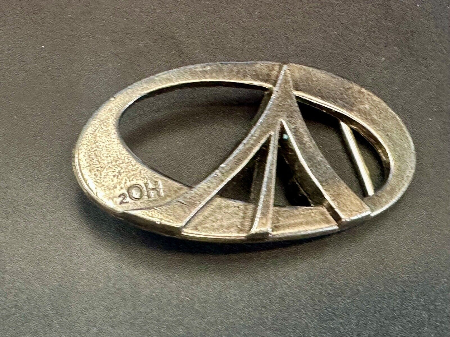 2OH Peace love & Rock & Roll gold color belt buckle