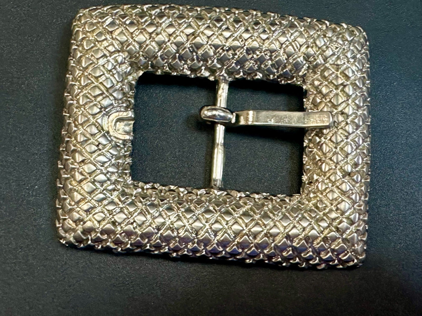 Thick Textured Metal Center Bar Silver Color Hippy Replacement Dress Belt Buckle