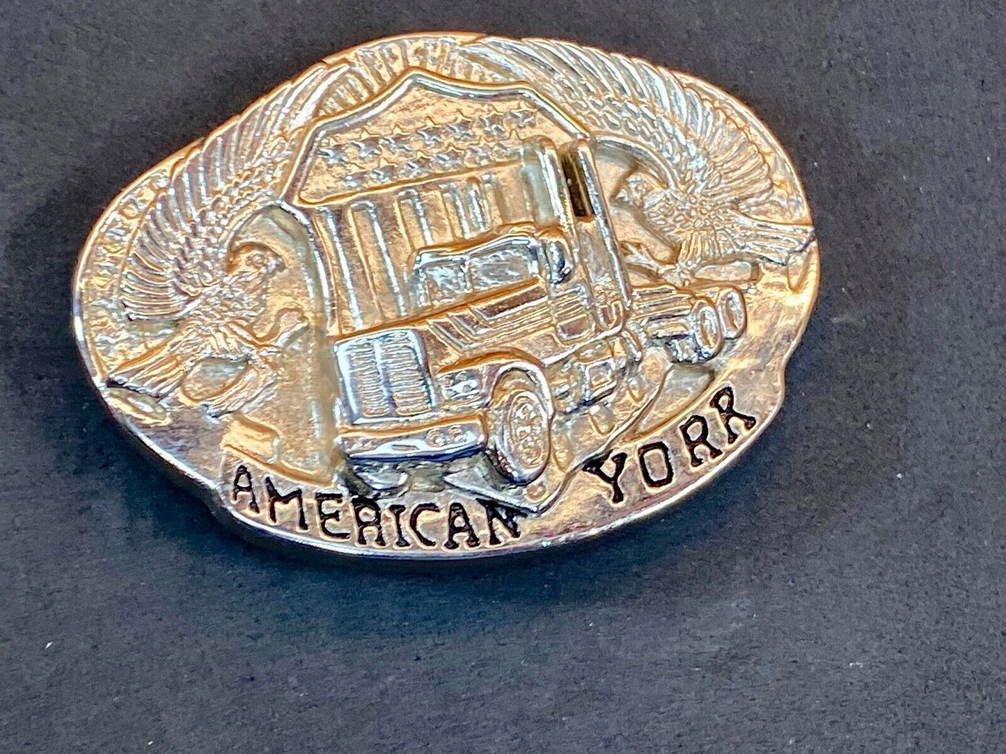 Vintage American Yorr Belt Buckle - Semi Tractor Truck Driver Big Rig 18 Wheeler
