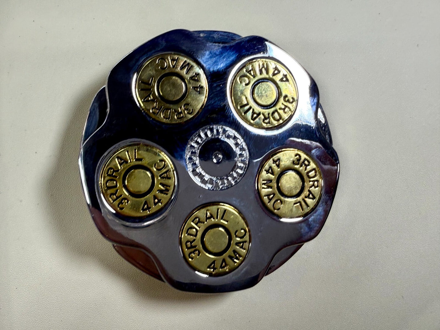 3RDRAIL Magnum 44 Revolver Gun Shell Bullet Moving Collectors Belt Buckle