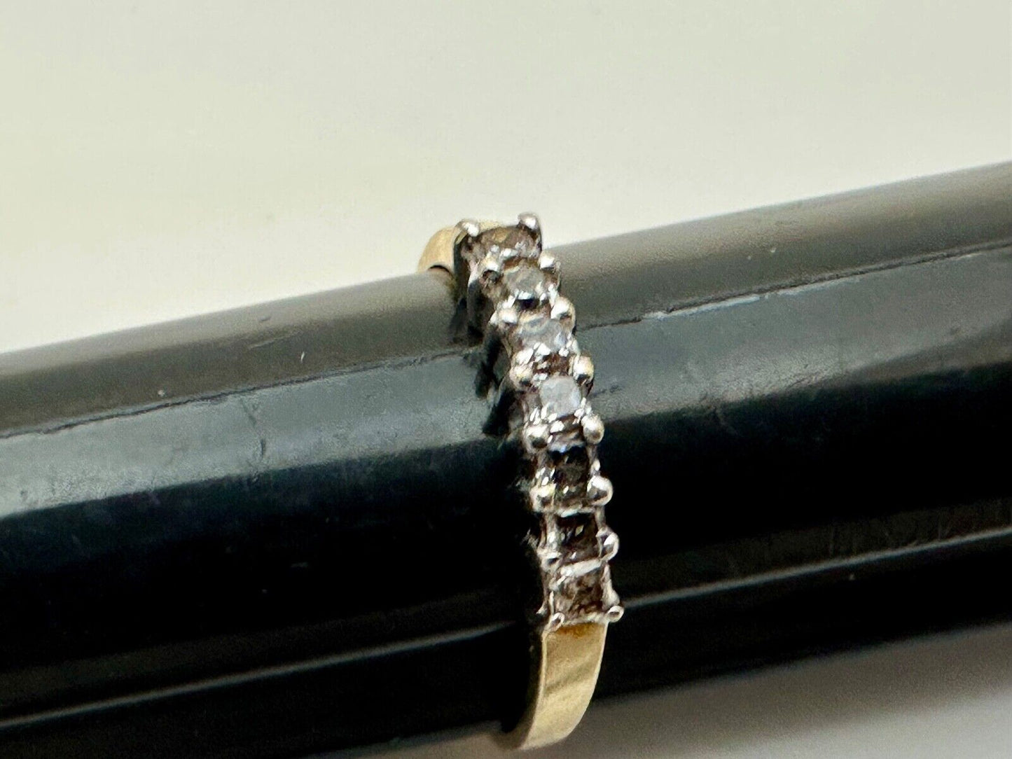 10K Gold 7-Stone Bar Setting Anniversary Ring Band CZ 1.3g Signed CRP 7 3/4 8