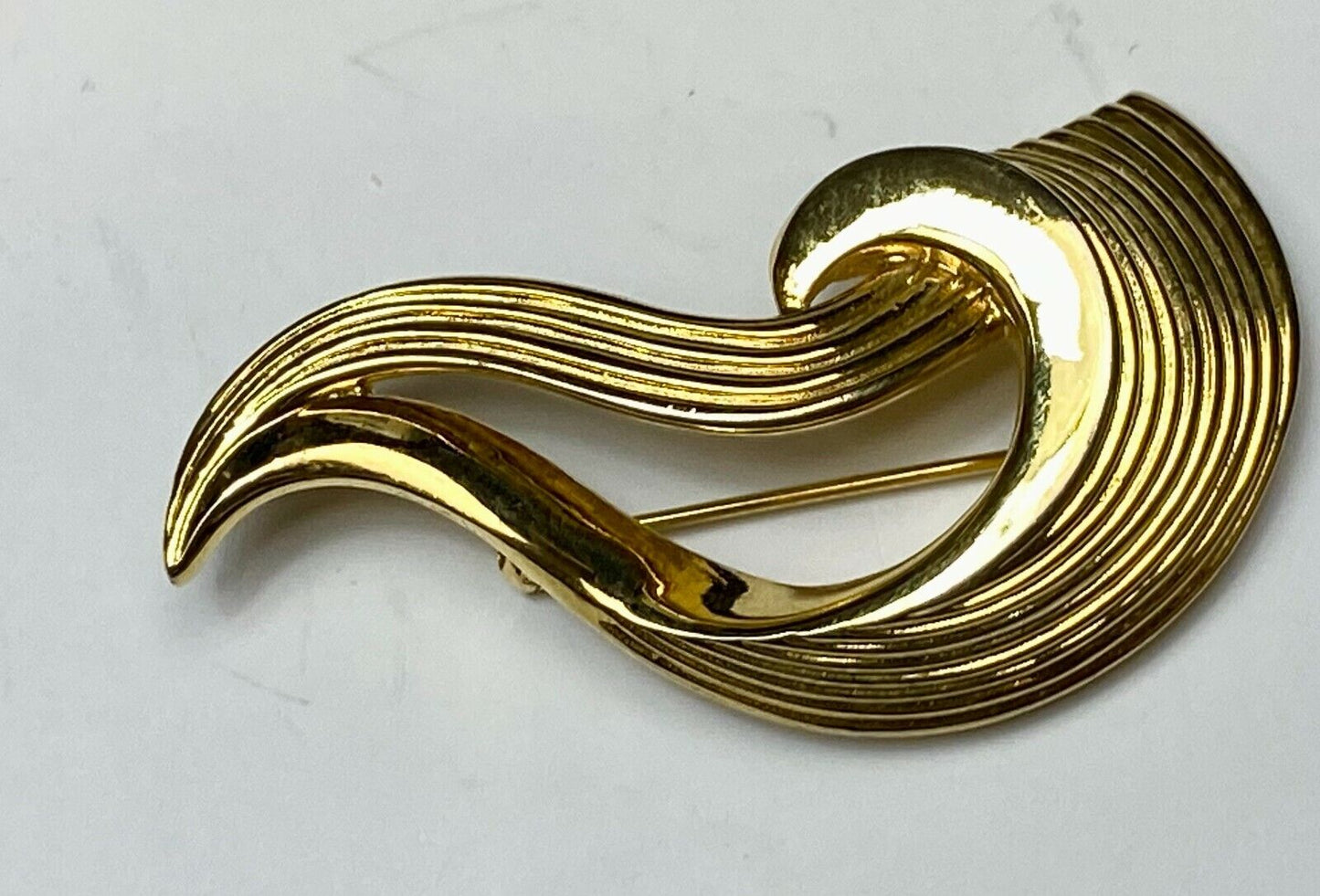 Vintage Brooch MJENT M Jent gold tone Abstract leaf swirl wave Large lapel pin