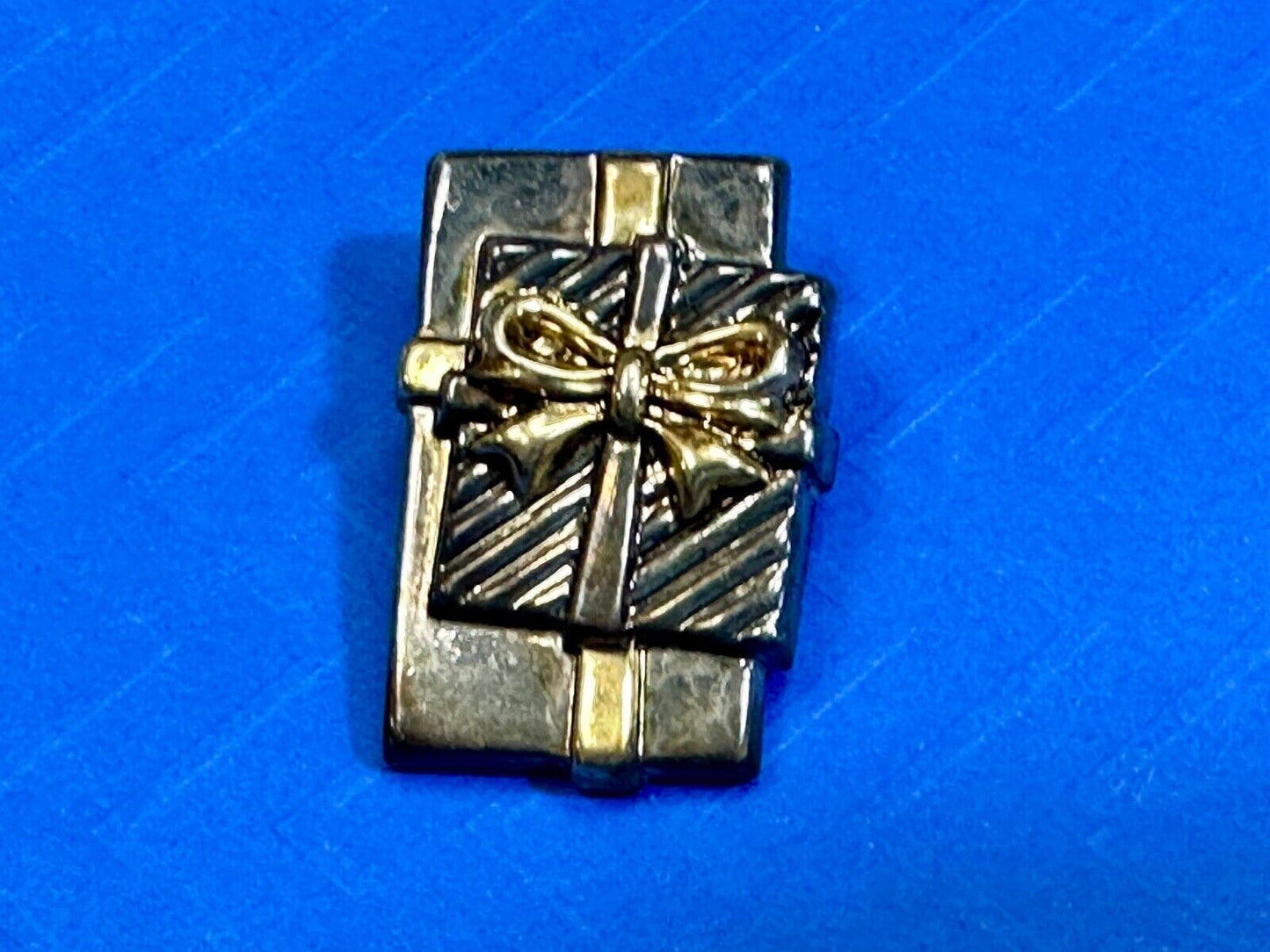 Vintage BEST Christmas Brooch Gift Present Gold Silver Two Tone Pin or PENDANT
