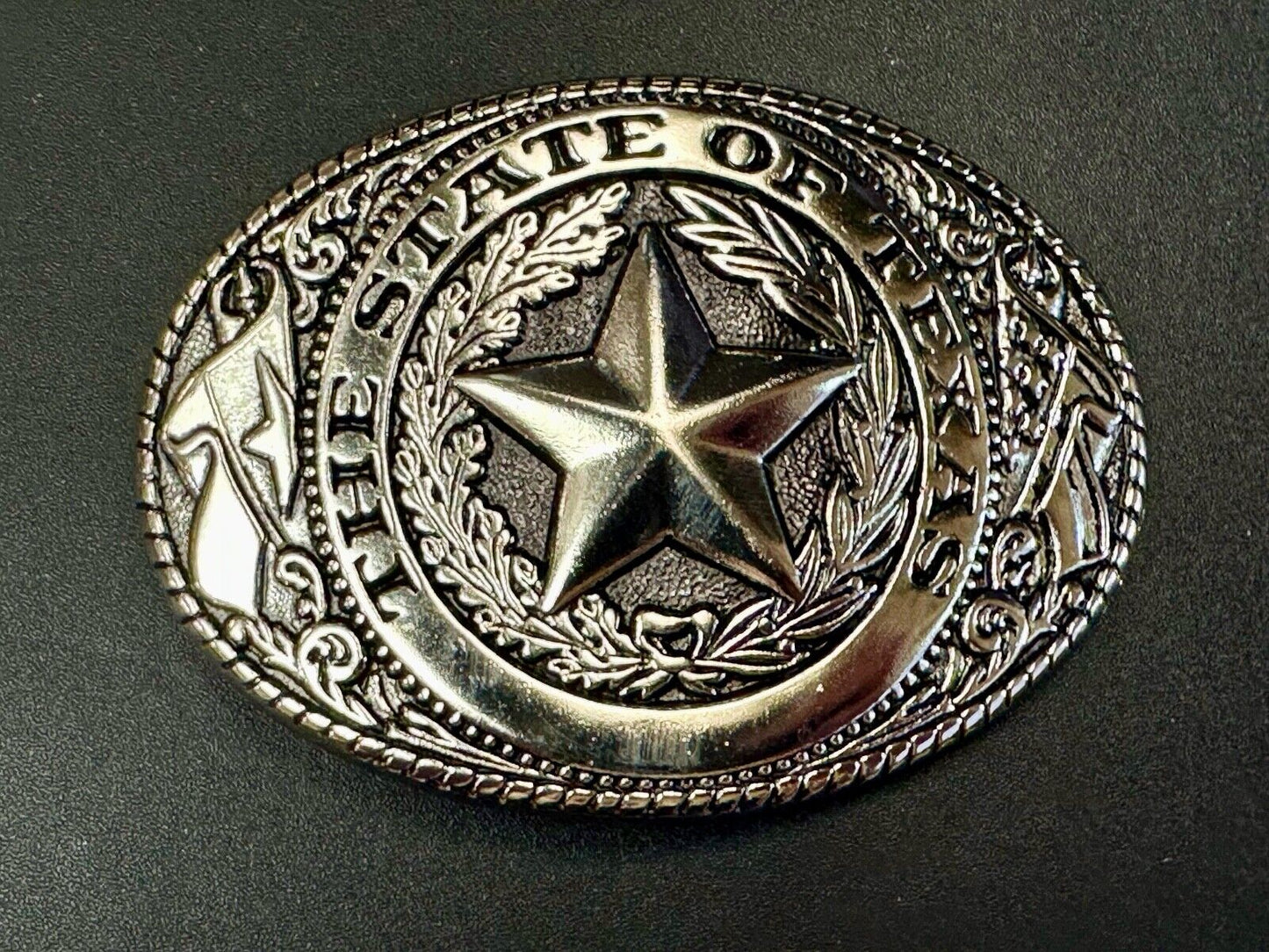 The great state of TEXAS - Tx Star Flag - Silver tone NOS belt buckle
