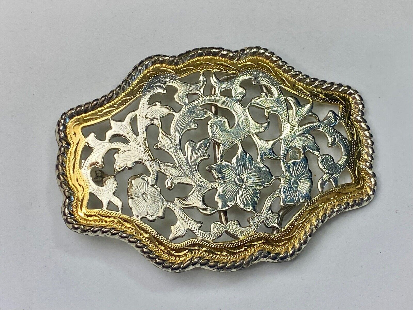 Beautiful See Through Mixed Metal Belt Buckle Floral Design Cowboy Cowgirl