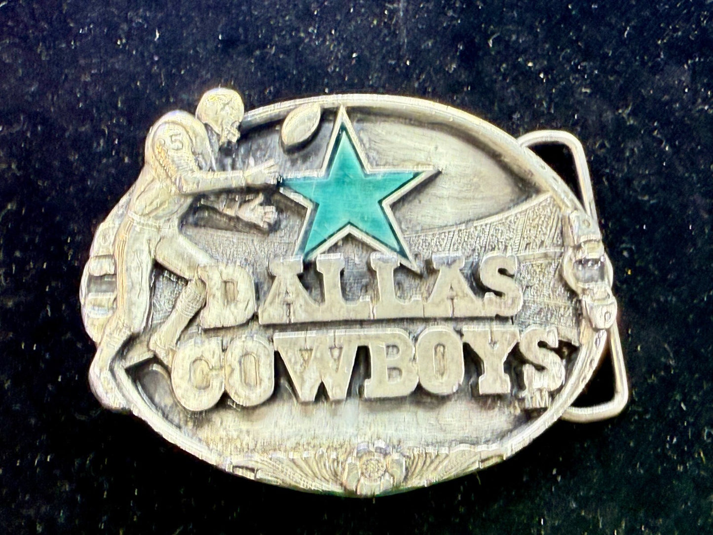 The Dallas Cowboys American Football Team Sports Fan Siskiyou Vtg. Belt Buckle