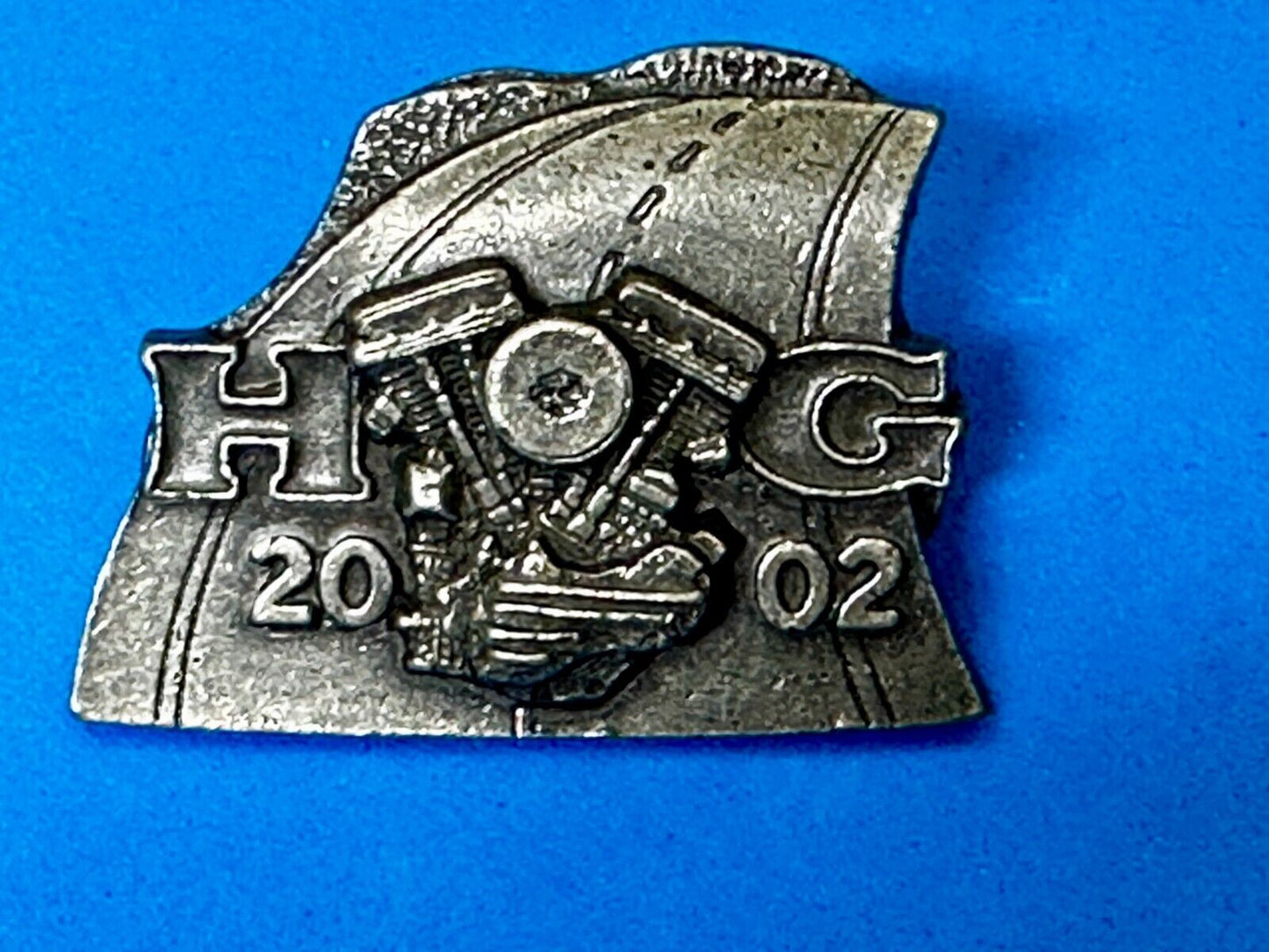 2002 Harley Davidson Engine Owners Group HOG Pin for Jacket or Vest