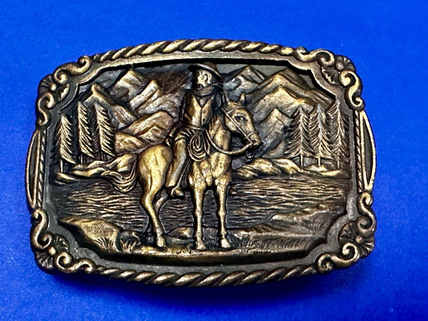 Tall In The Saddle Western Cowboy Leading Wagon Train Vintage ART Belt Buckle