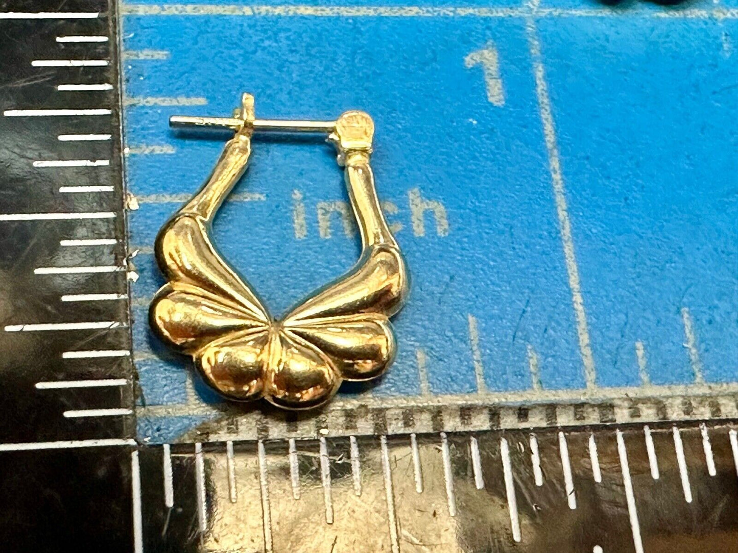 Vintage Art Deco 14K Polished Small Hoop Gold Earrings Puffy Ear Rings
