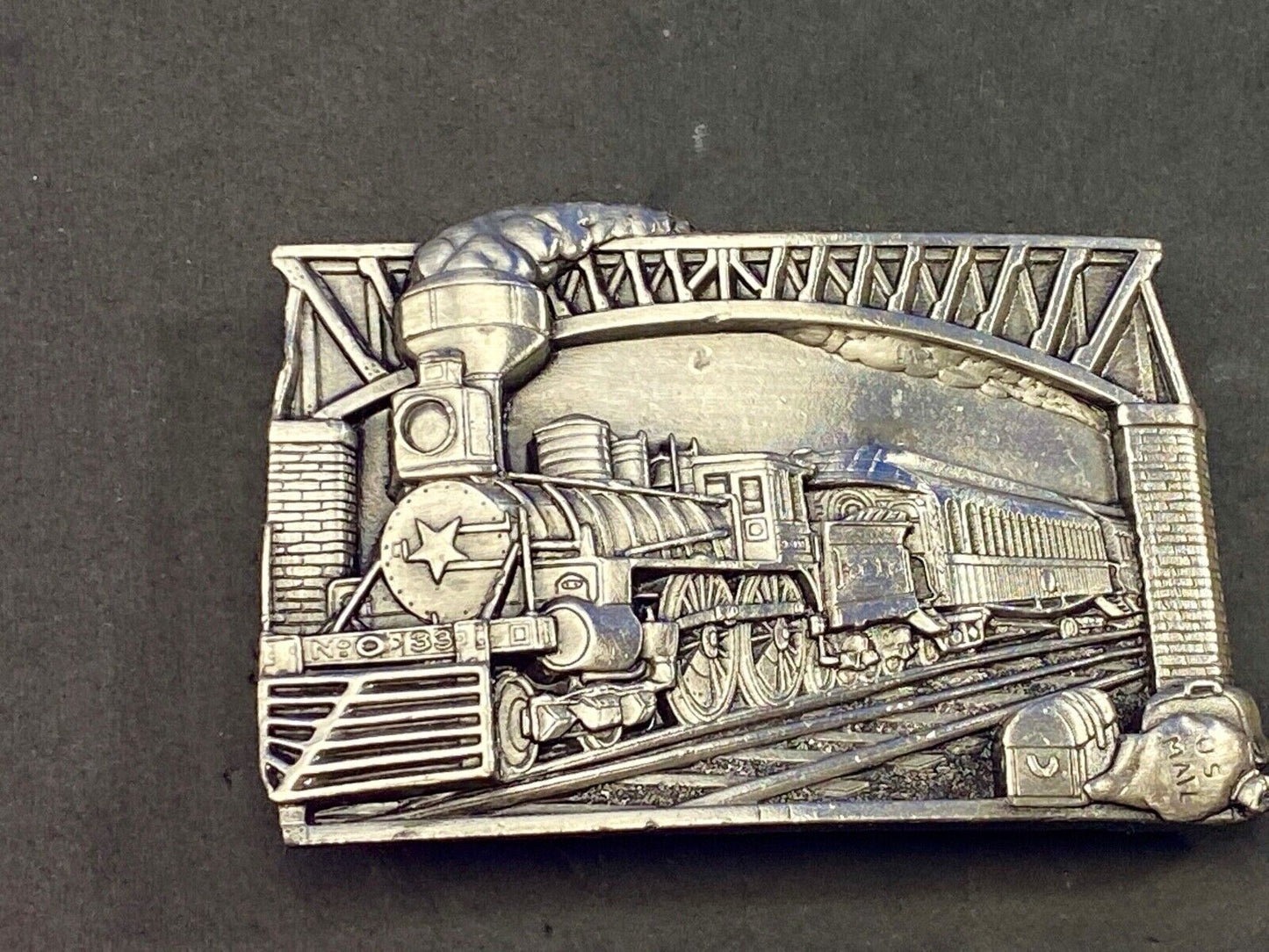 Vintage 1988 Train Locomotive Under Bridge Railroad Bergamot U41 Belt Buckle