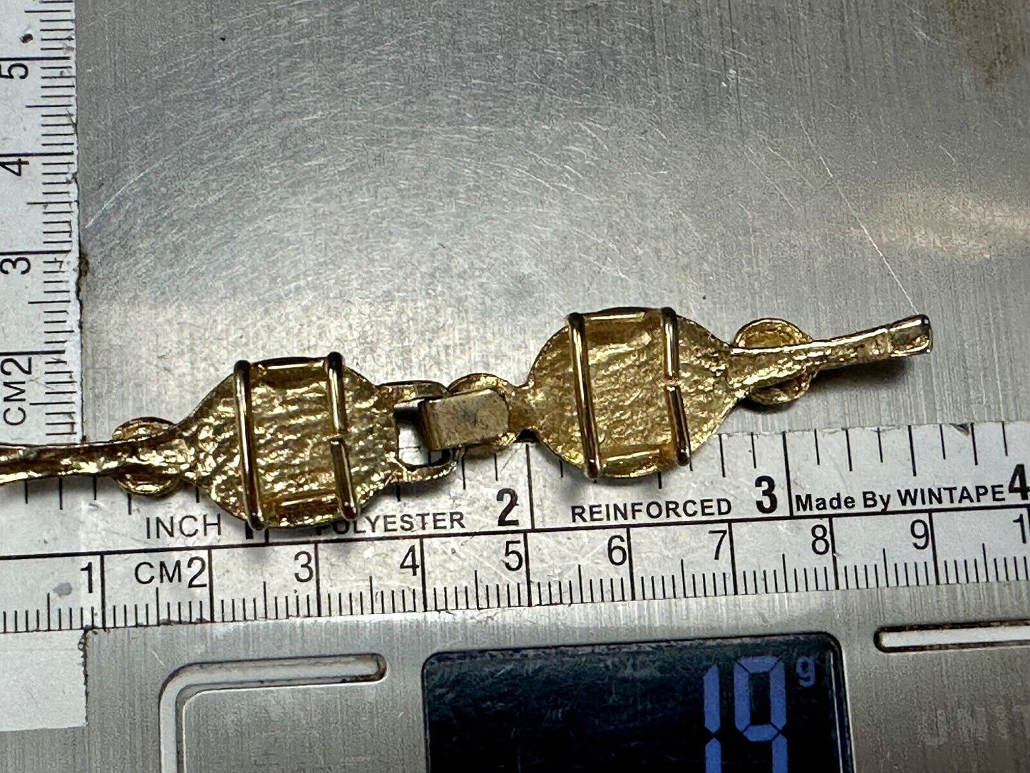 Tennis Raquette Vintage Two-piece interlocking gold tone belt buckle