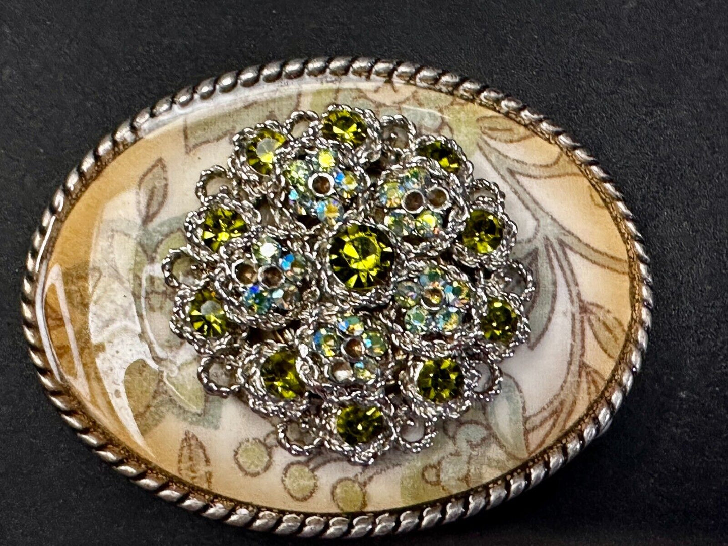 Beautiful Chunky Centerpiece Flower Pattern Rhinestone Accented IVAN Belt Buckle