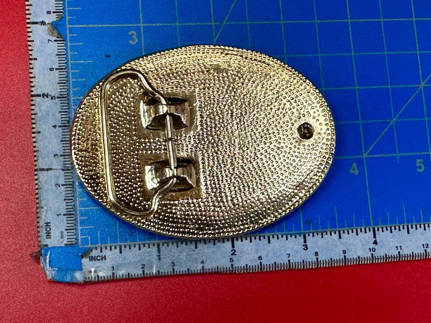vintage etched starburst pattern gold tone belt buckle marked W