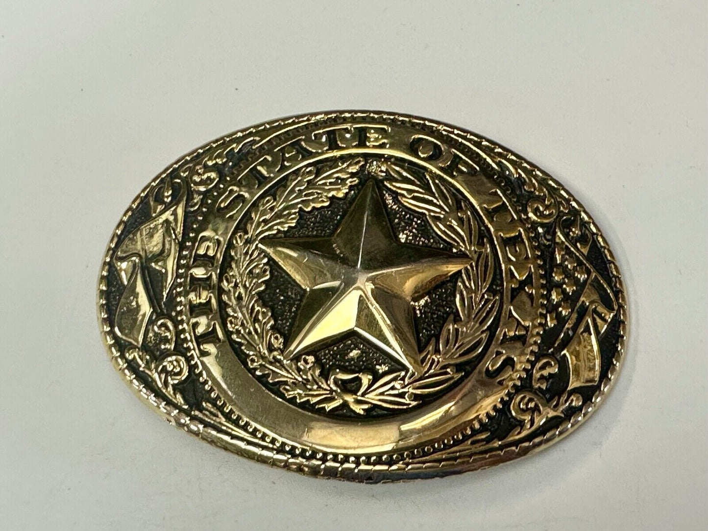 The Great State of Texas Star & Flag gold & black color western belt buckle