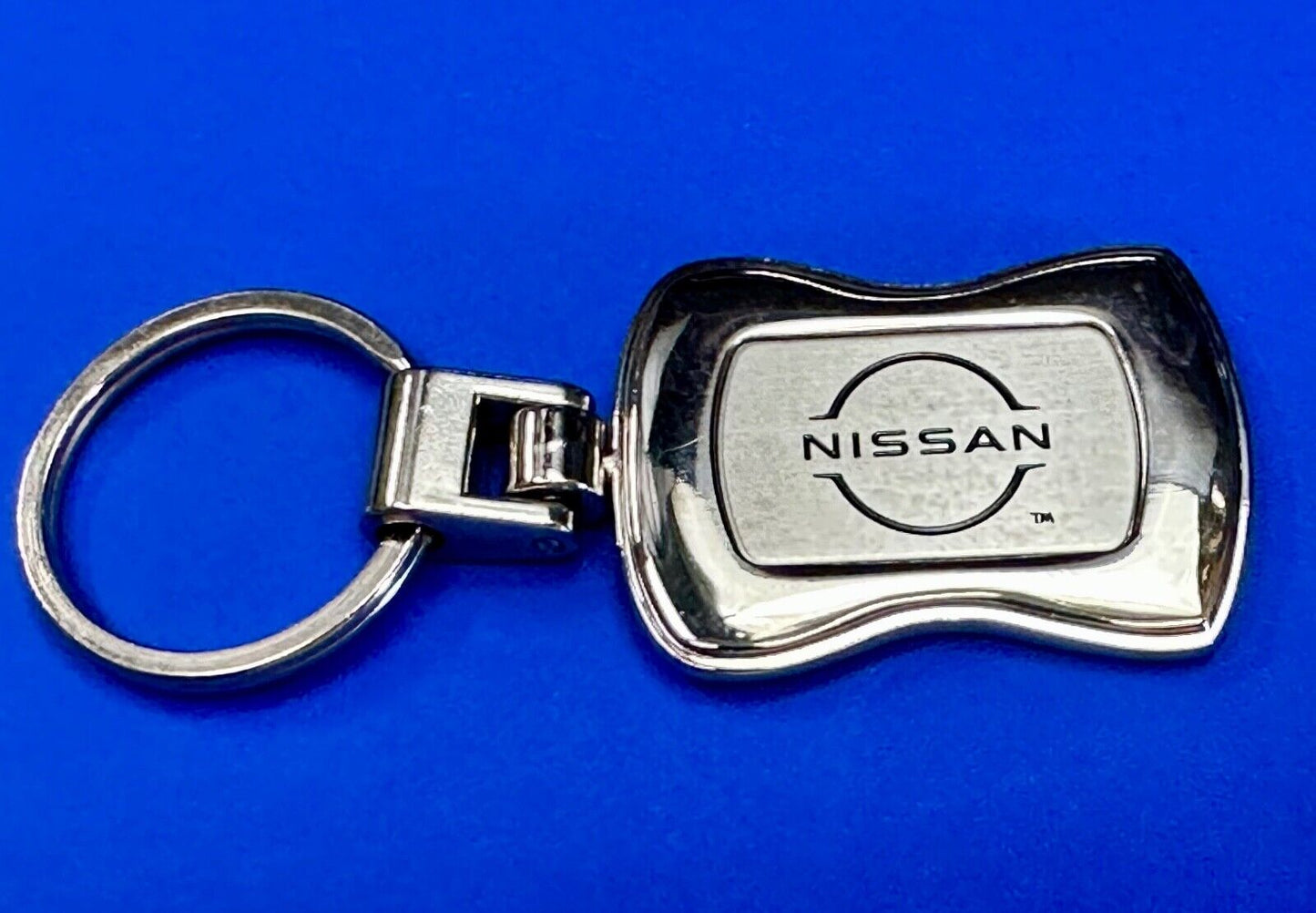 Sutherlin Nissan of Florida car truck dealers logo emblem Keychain - Key Ring