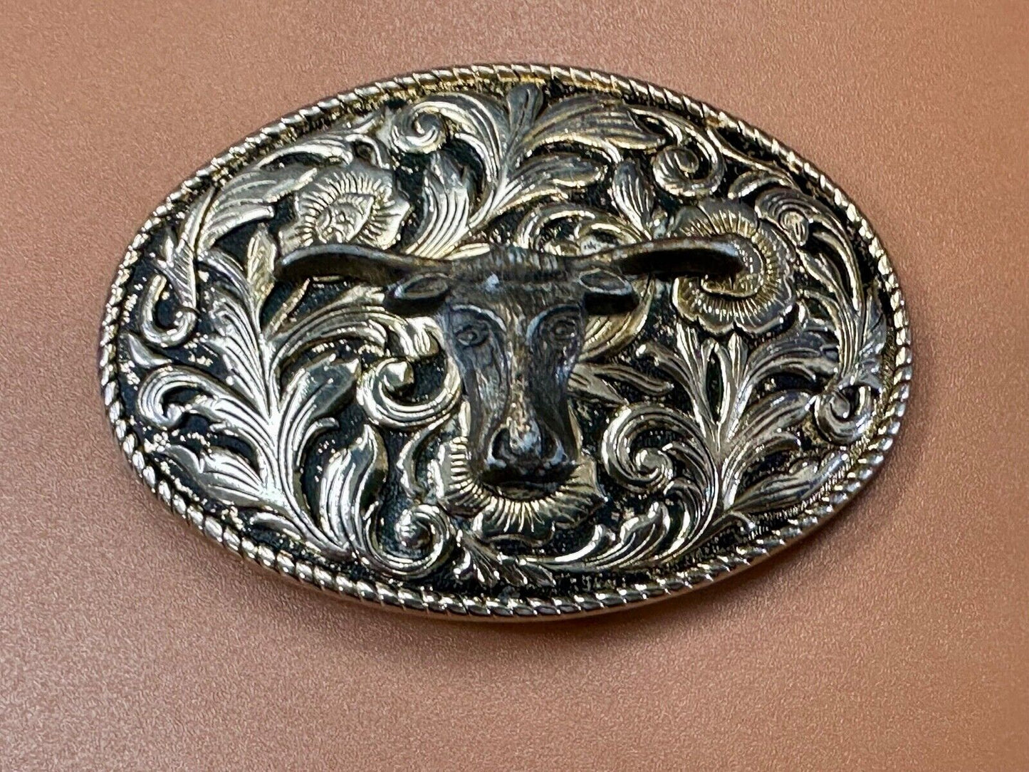 The Longhorn cow steer - cowboys cowgirls western Vintage belt buckle to restore